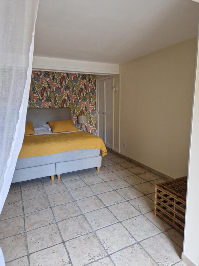 Villa Thebaide Chambres D'Hotes Laudun Екстер'єр фото